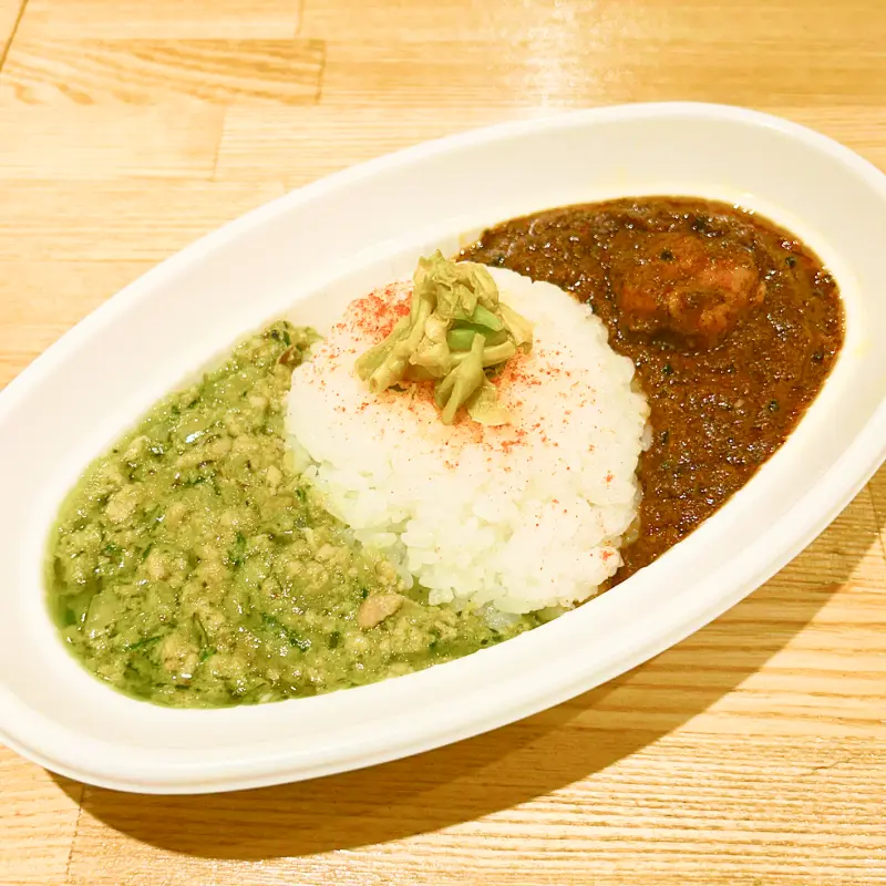 グリーンキーマxポークビンダルー2種盛り