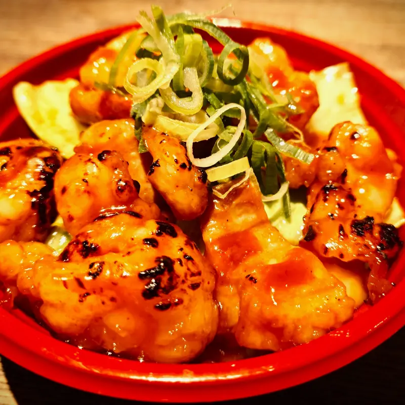 極上ホルモン丼