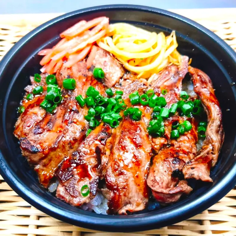 やわから牛ハラミ丼